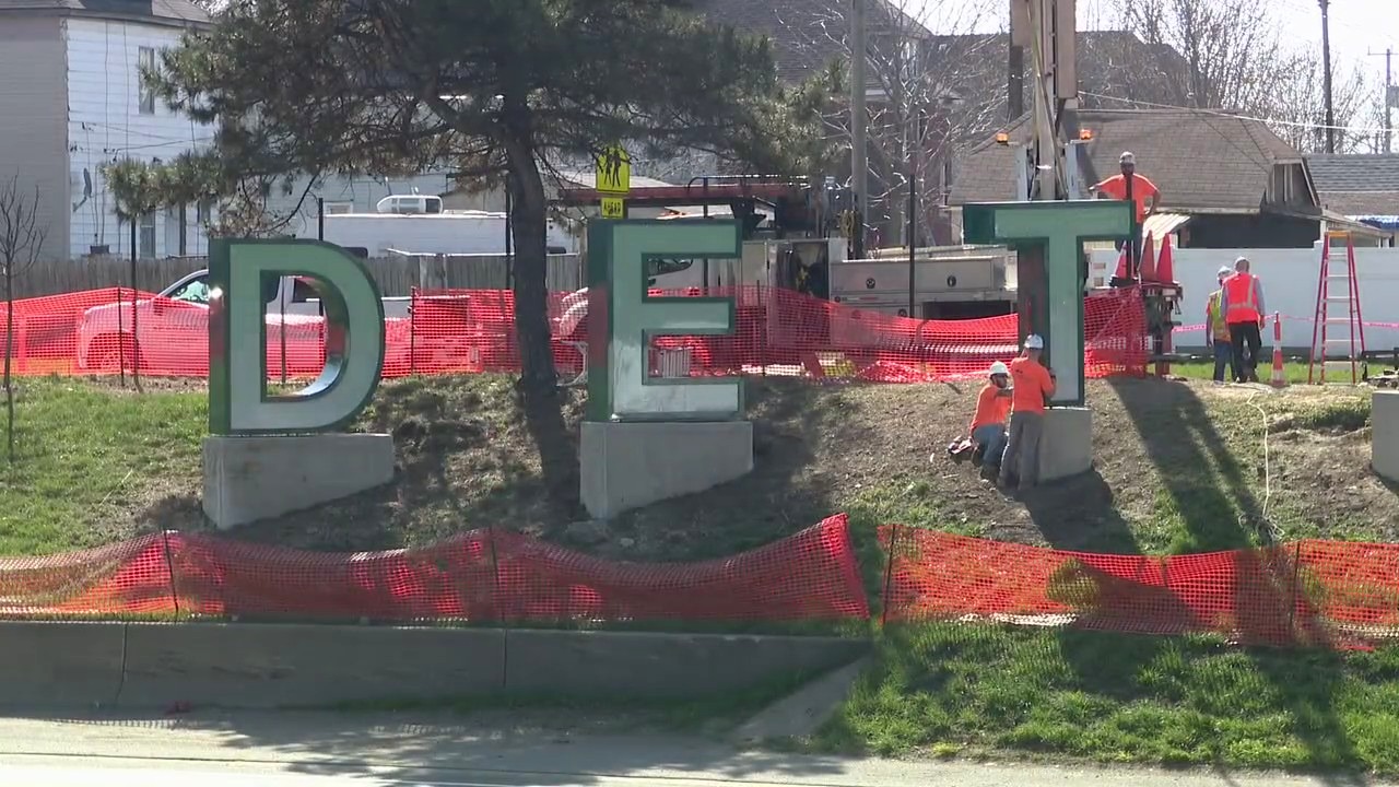 Detroit's Hollywood-style sign installed ahead of NFL Draft